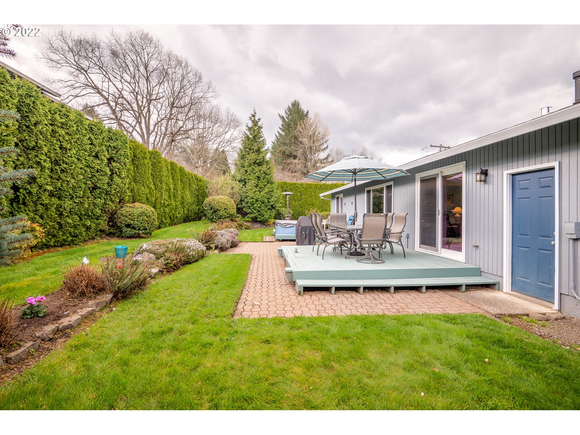 3950 Southeast Hillyard Road Gresham, OR 97080 - Photo 5 of 32 Gallery Image 5