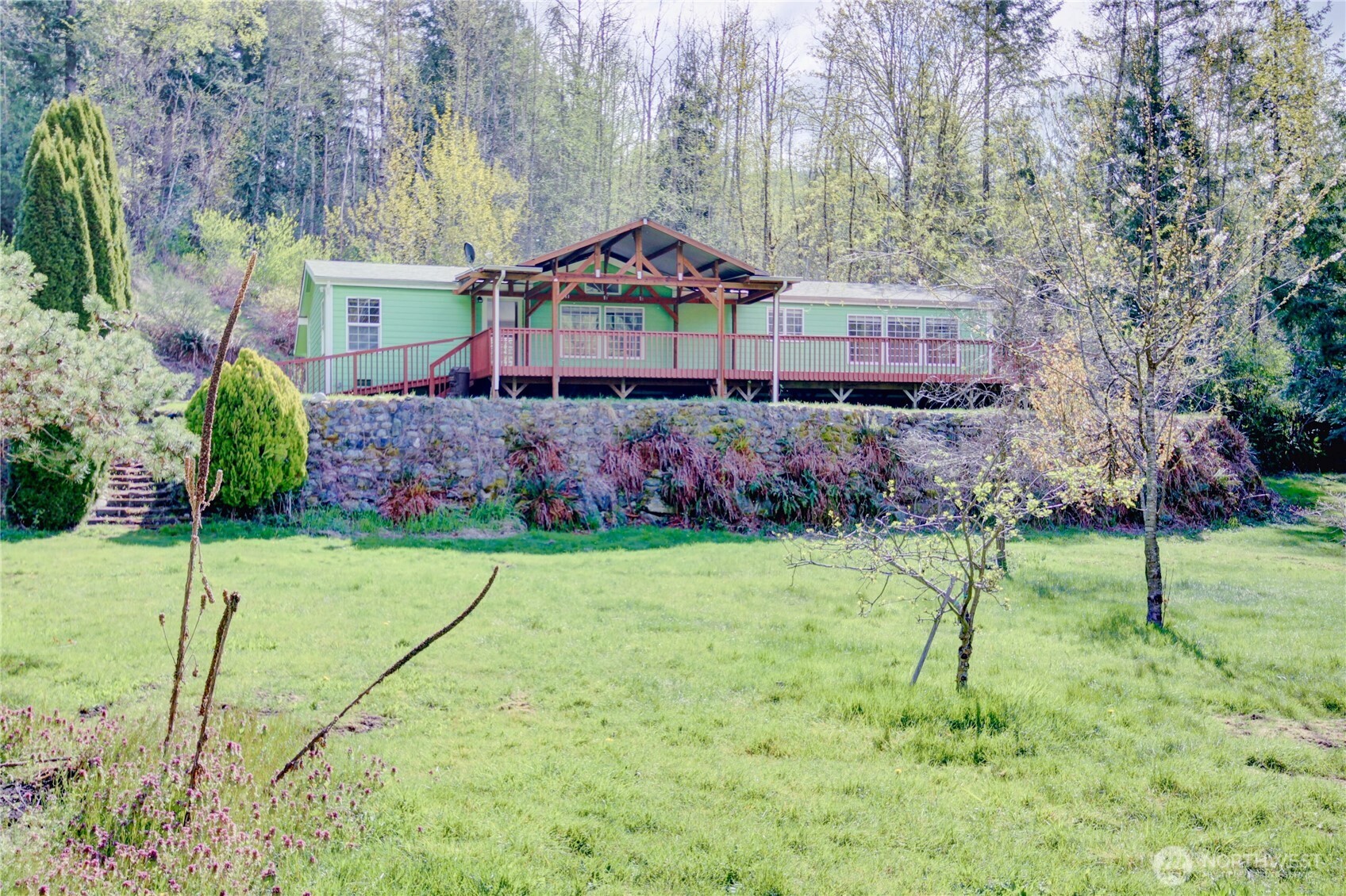 405 Alger Cain Lake Road Sedro-Woolley, WA 98284 - Photo 2 of 38