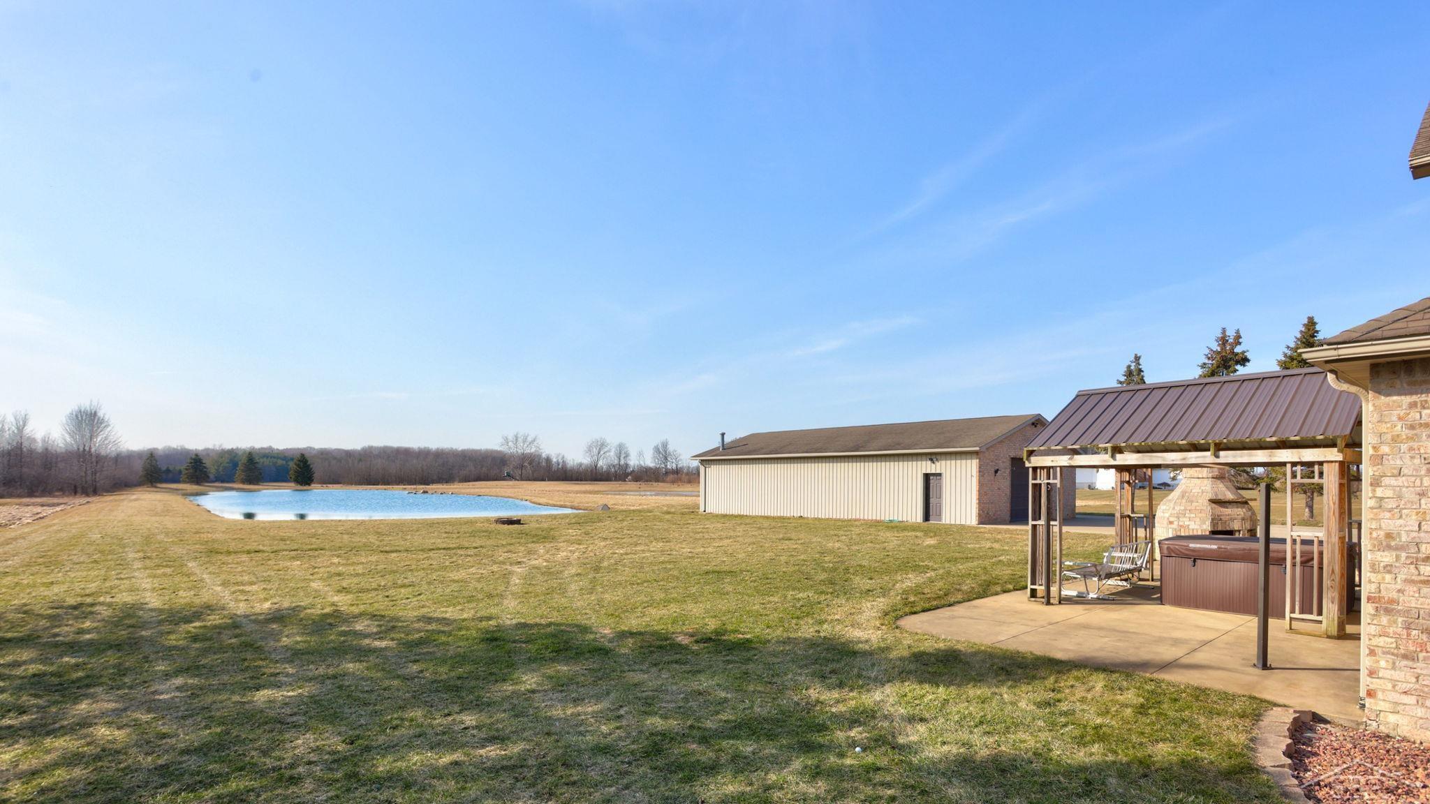4637 Hackett Road Saginaw, MI 48603 - Photo 56 of 77 50134540-6c1239aa-7241-4c2e-8f99-0bc943e7d757.JPG