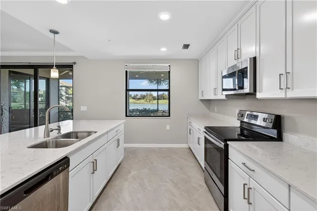 $499,000 | 2361 Anguilla Drive, Unit 102, Naples, FL 34120