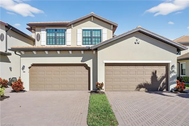 $499,000 | 2361 Anguilla Drive, Unit 102, Naples, FL 34120