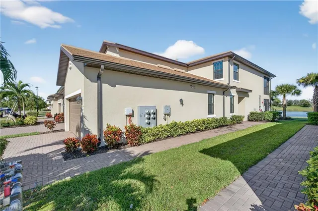 $499,000 | 2361 Anguilla Drive, Unit 102, Naples, FL 34120