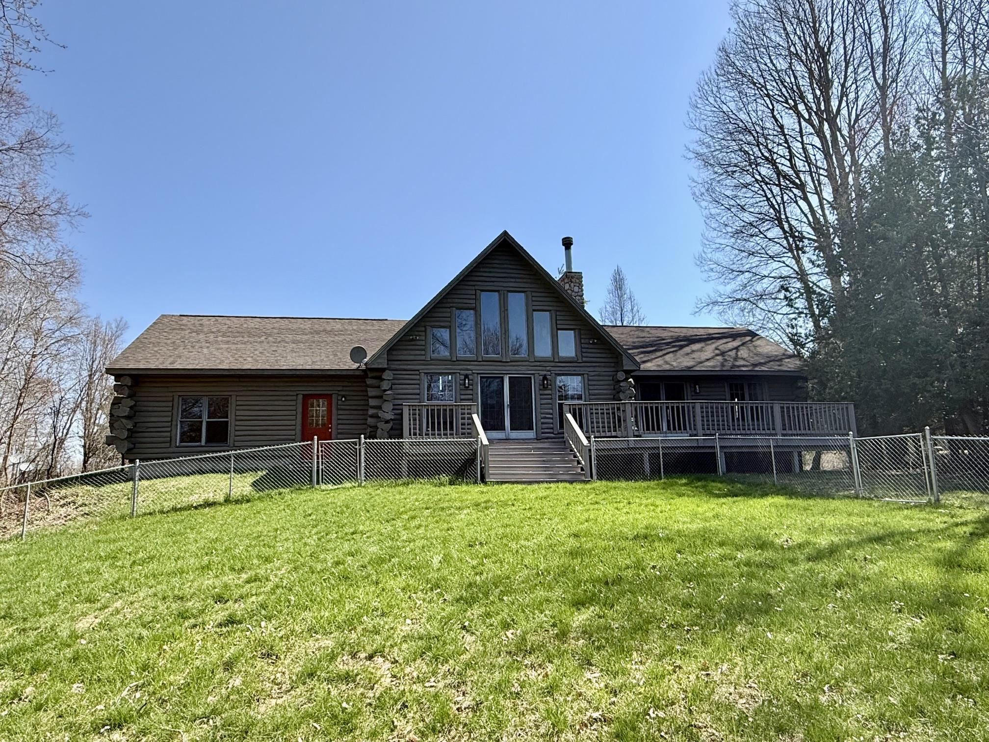 751 Hunter Ridge Marion, MI 49665 - Photo 1 of 83
