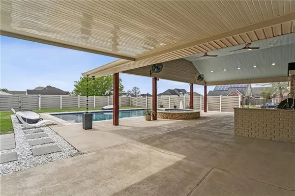 $425,000 | 3405 St Marie Drive, Meraux, LA 70075