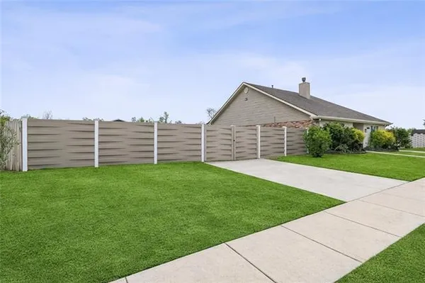 $425,000 | 3405 St Marie Drive, Meraux, LA 70075