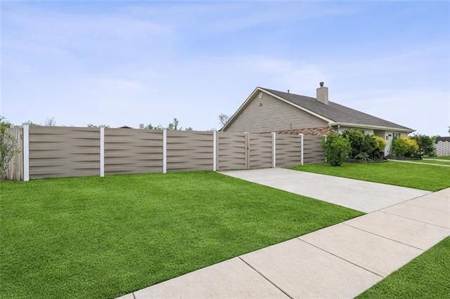 3405 St Marie Drive Meraux, LA 70075 - Photo 4 of 34