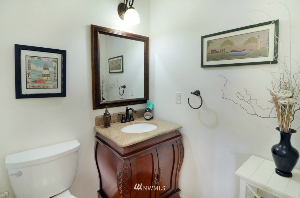 9340 Misery Point Road Northwest Seabeck, WA 98380 - Photo 11 of 24 Gallery Image 11