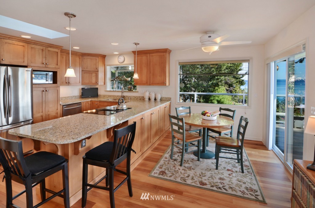 9340 Misery Point Road Northwest Seabeck, WA 98380 - Photo 8 of 24 Gallery Image 8