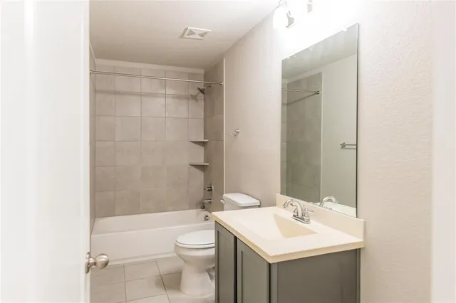 $2,500 | 2329 Telfair Way, Aubrey, TX 76227