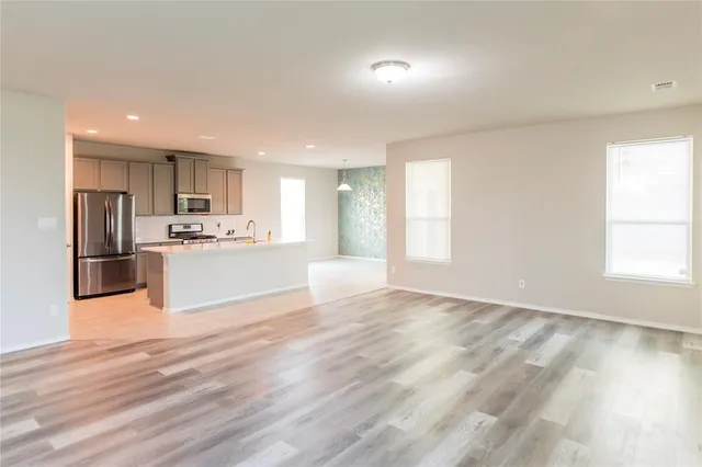 $2,500 | 2329 Telfair Way, Aubrey, TX 76227