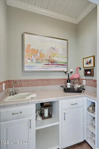 $1,850,000 | 499 Breakwater Drive, Benton, MS 39039