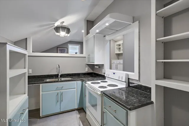 $1,850,000 | 499 Breakwater Drive, Benton, MS 39039