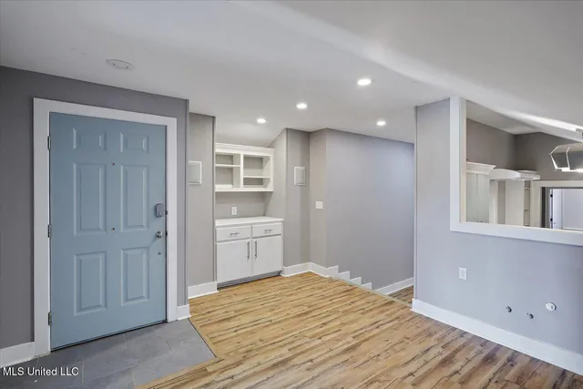 $1,850,000 | 499 Breakwater Drive, Benton, MS 39039