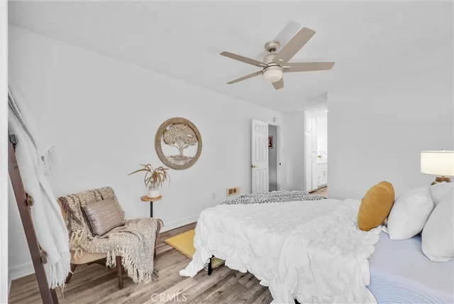 $405,000 | 1030 West MacArthur Boulevard, Unit 5, Santa Ana, CA 92707