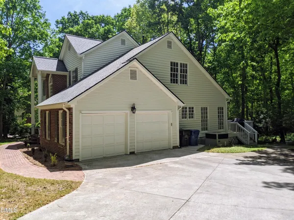$2,975 | Undisclosed Address, Durham, NC 27712