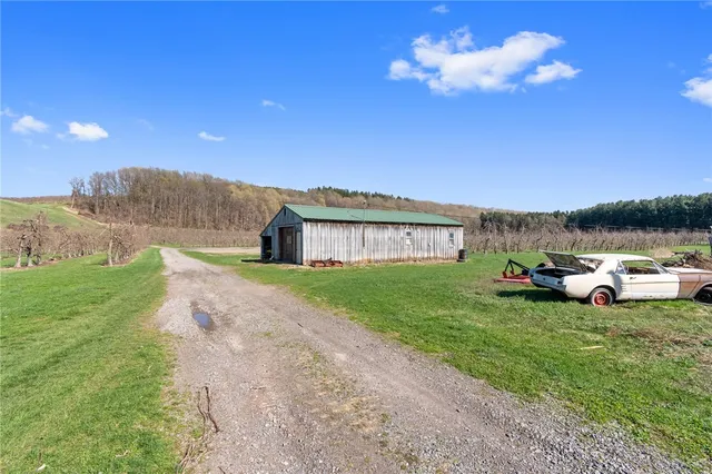 $100,000 | 6196 Highway 88, Sodus, NY 14551