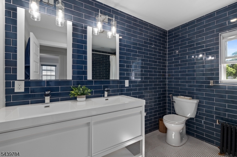415 Orange Road Montclair, NJ 07042 - Photo 26 of 34