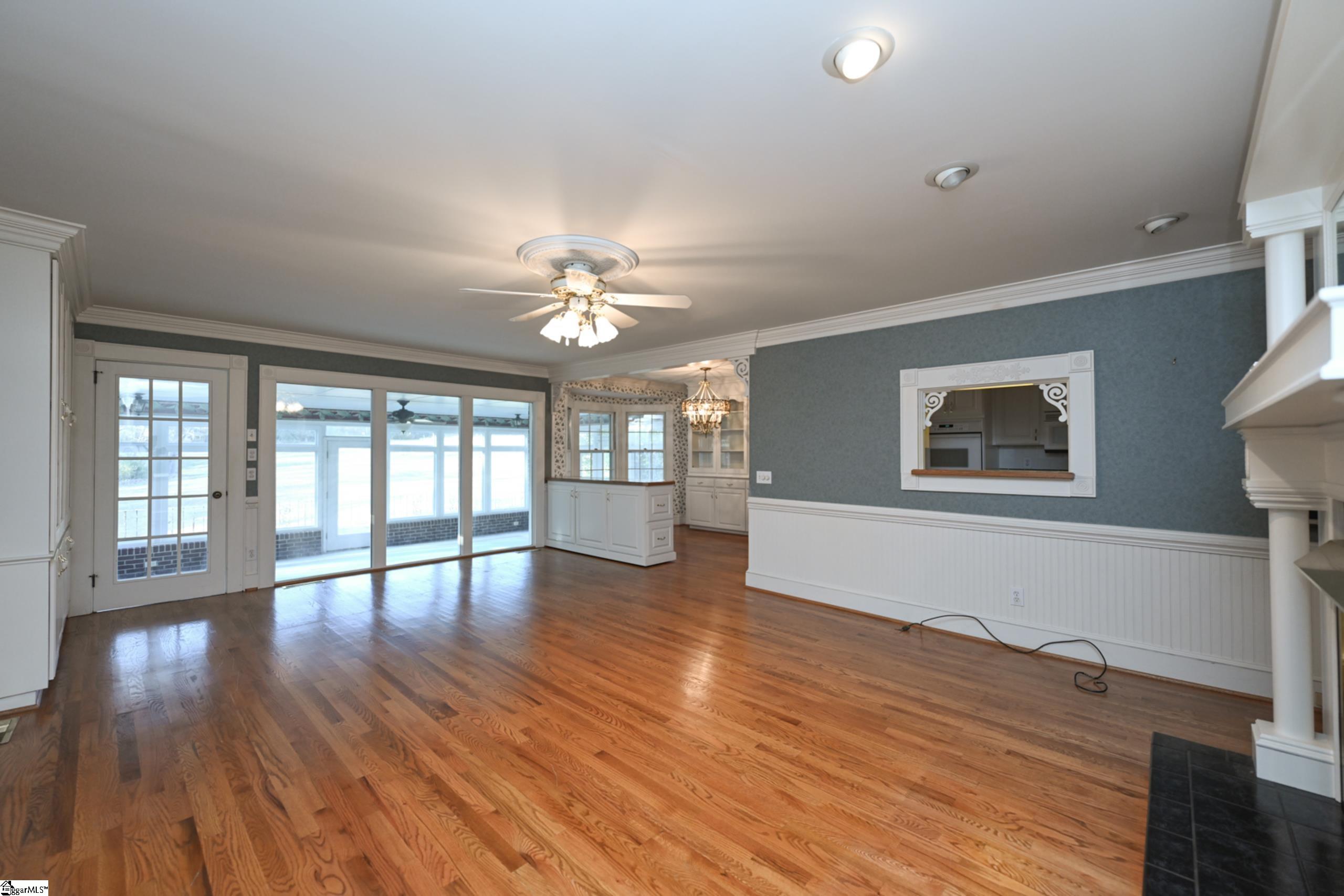501 Garrison Road Simpsonville, SC 29681 - Photo 7 of 32 Gallery Image 7