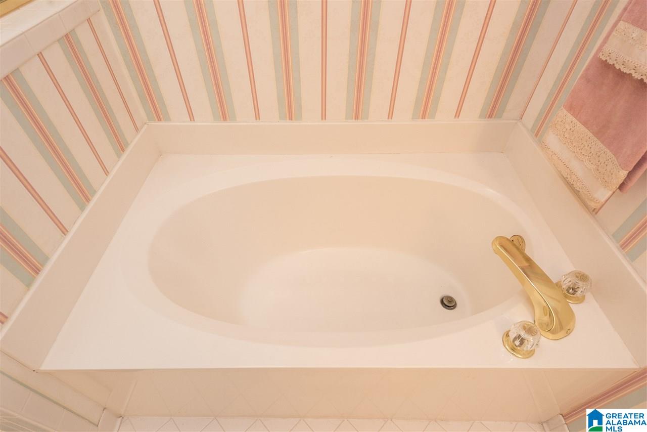 1198 Berwick Road Birmingham, AL 35242 - Photo 24 of 37