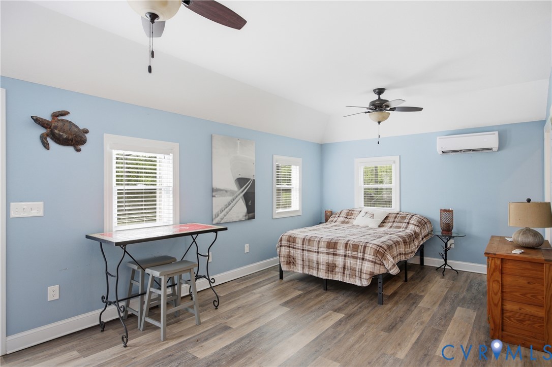 8400 Hicks Island Road Lanexa, VA 23089 - Photo 13 of 24