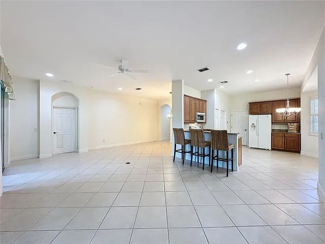 $350,000 | 101 Flame Vine Way, Groveland, FL 34736