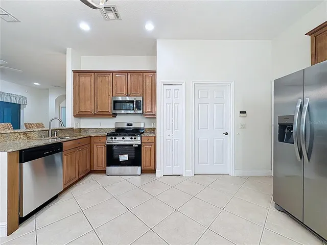 $350,000 | 101 Flame Vine Way, Groveland, FL 34736