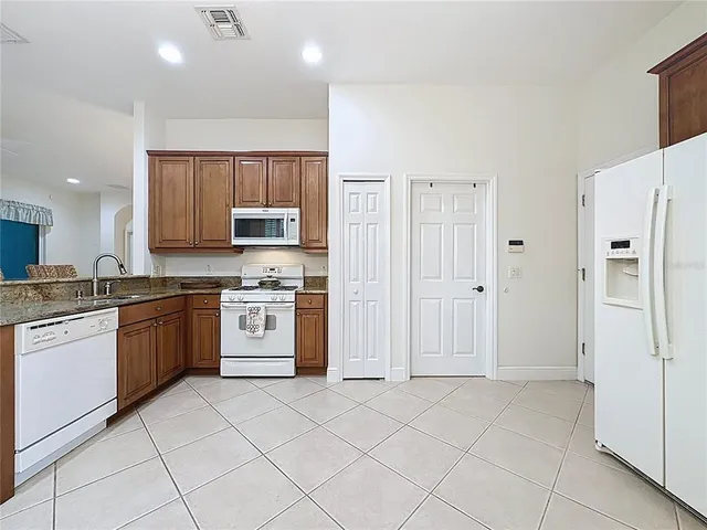 $350,000 | 101 Flame Vine Way, Groveland, FL 34736