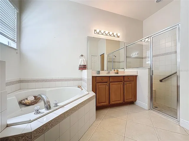 $350,000 | 101 Flame Vine Way, Groveland, FL 34736