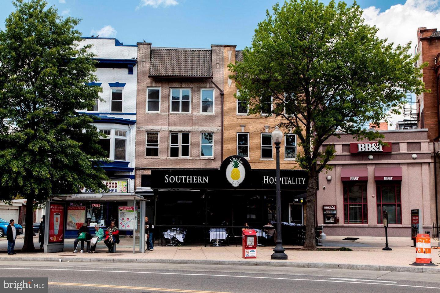 2337 Champlain Street Northwest, Unit 104 Washington, DC 20009 - Photo 20 of 29 a view of a building and a street