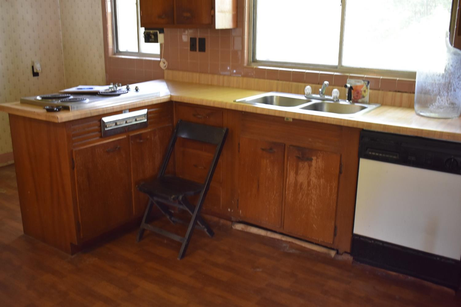 213 Maple Street Manchester, KY 40962 - Photo 10 of 38 Photo 11