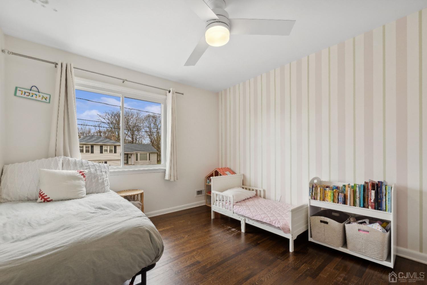 17 Ryan Road Edison, NJ 08817 - Photo 12 of 22 Gallery Image 12