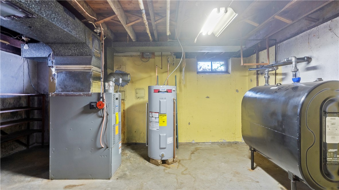 24 Elm Circle Cranston, RI 02920 - Photo 17 of 22