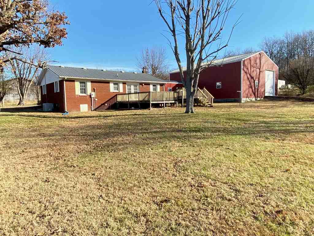 437 Henry Meridith Road Bowling Green, KY 42101 - Photo 2 of 23 Gallery Image 2