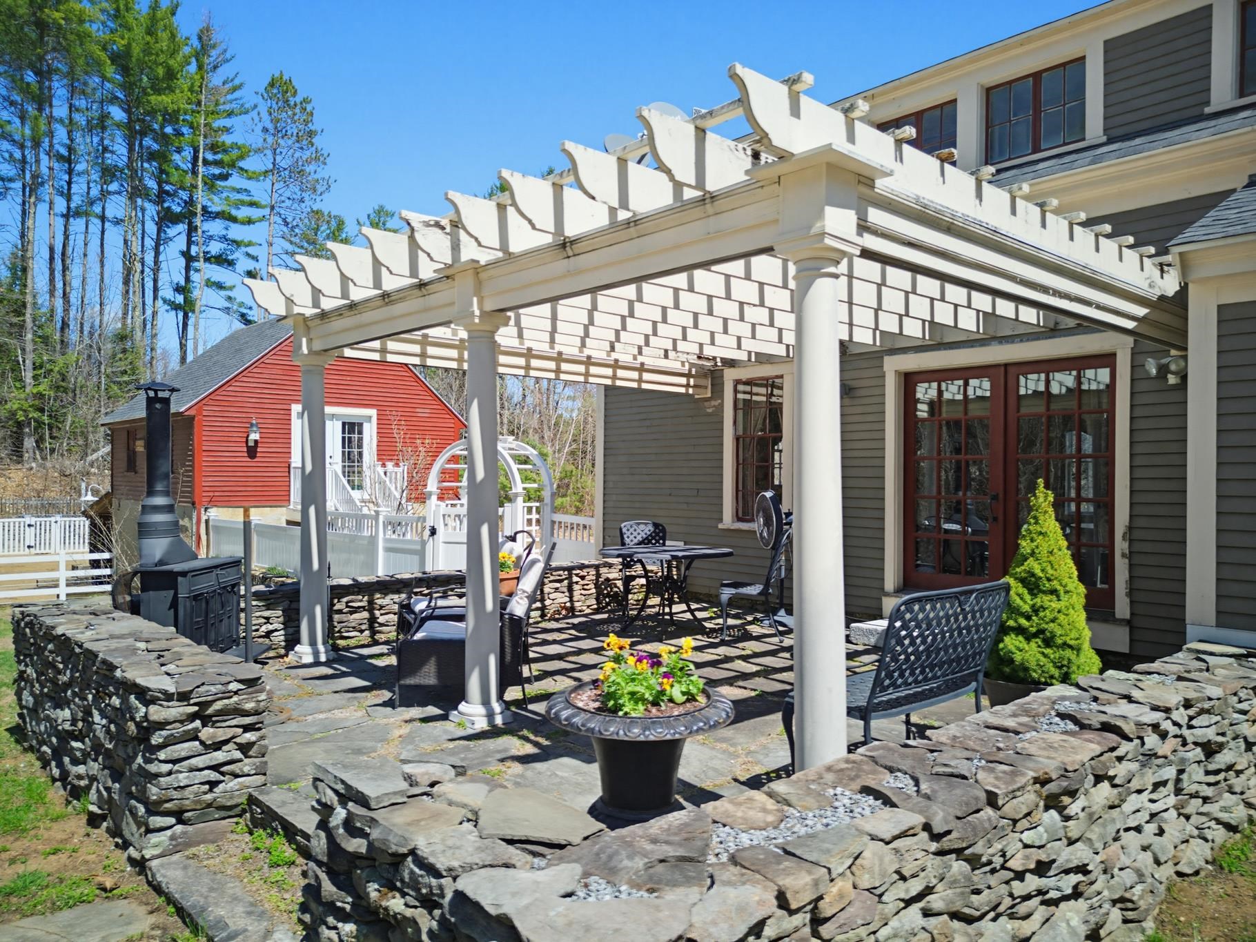 41 West Lull Place New Boston, NH 03070 - Photo 16 of 60