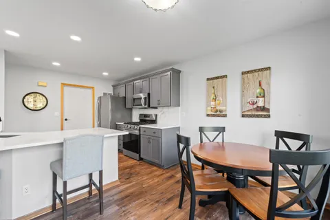 $324,999 | 1626 Woodland Drive, Unit 1262, Geneva, WI 53147