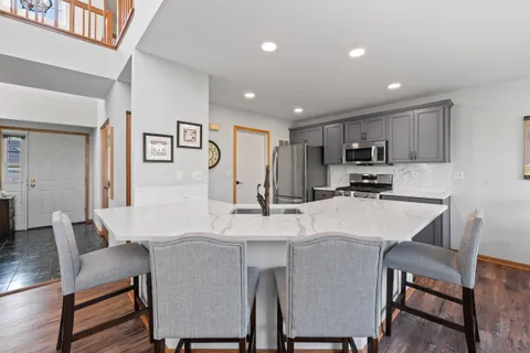 $324,999 | 1626 Woodland Drive, Unit 1262, Geneva, WI 53147