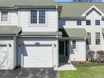 $324,999 | 1626 Woodland Drive, Unit 1262, Geneva, WI 53147