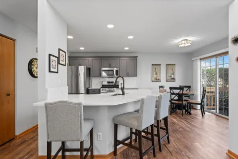 $324,999 | 1626 Woodland Drive, Unit 1262, Geneva, WI 53147