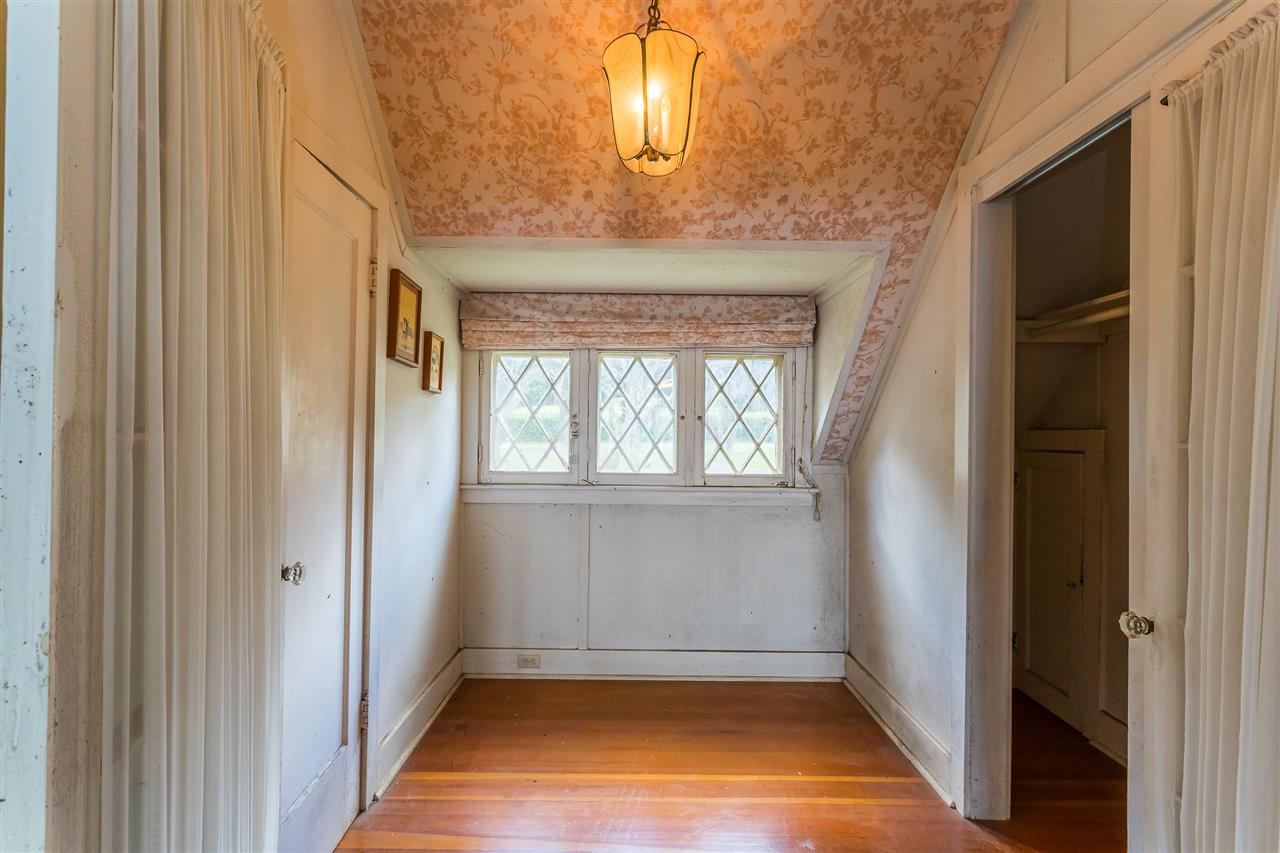 300 Kepa Road Kula, HI 96790 - Photo 25 of 30 a view of an empty room with a window