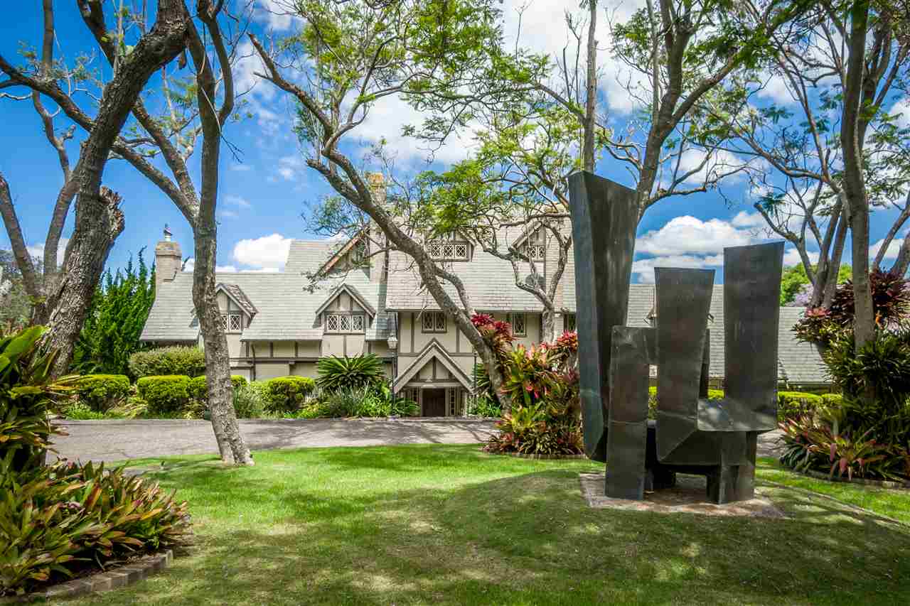 300 Kepa Road Kula, HI 96790 - Photo 9 of 30 a garden with trees in front of it