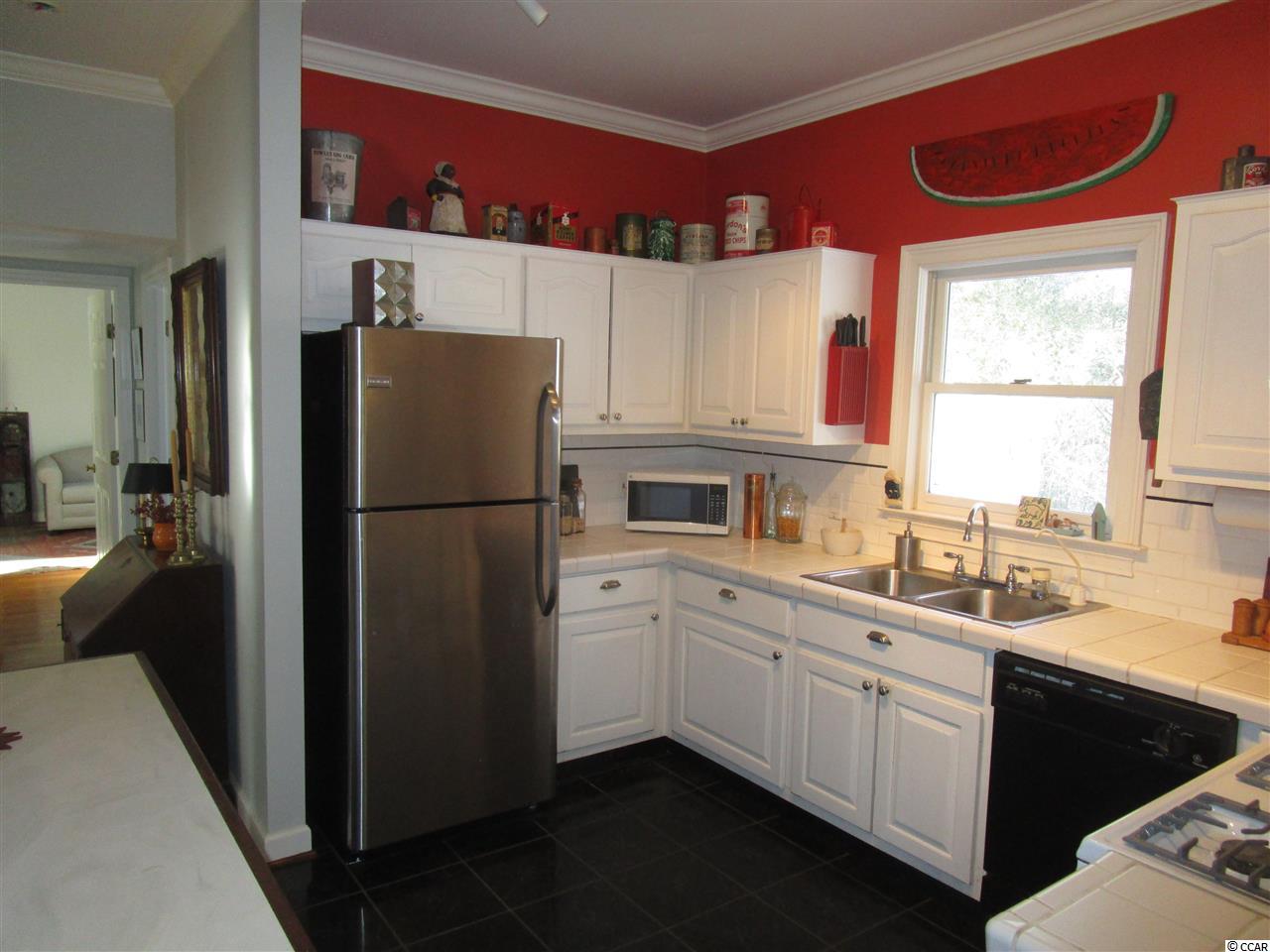 402 Helena Street Georgetown, SC 29440 - Photo 10 of 25