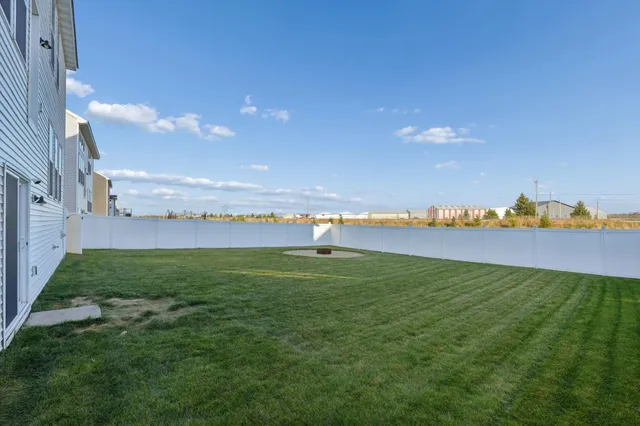 $599,900 | 11865 Upper 30th Street North, Lake Elmo, MN 55042