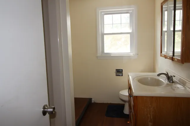 $3,595 | 4 Ferland Drive, Derry, NH 03038