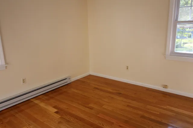 $3,595 | 4 Ferland Drive, Derry, NH 03038