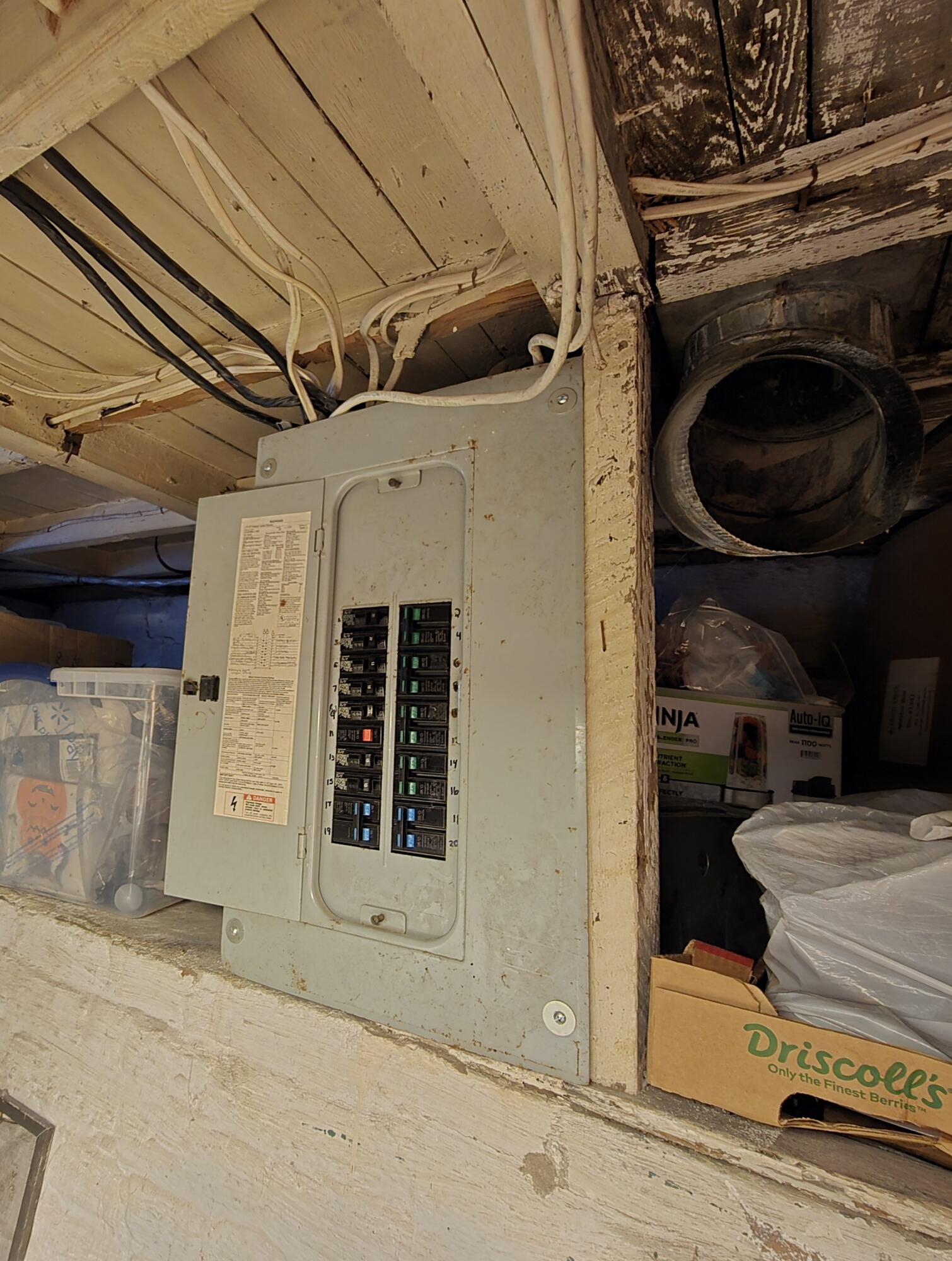 324 South 15th Street Niles, MI 49120 - Photo 34 of 41 20251129_132749