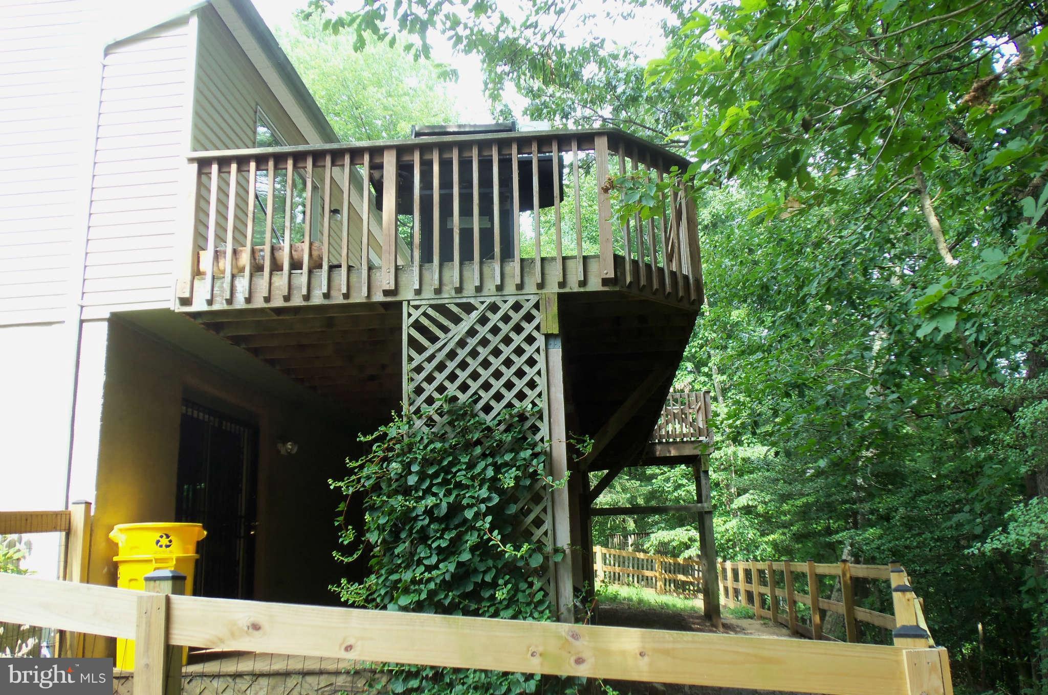 271 Silverleaf Court Arnold, MD 21012 - Photo 19 of 19 a view of a bench in the balcony