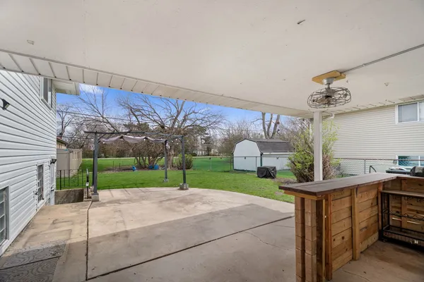 $255,000 | 16811 Louis Court, South Holland, IL 60473