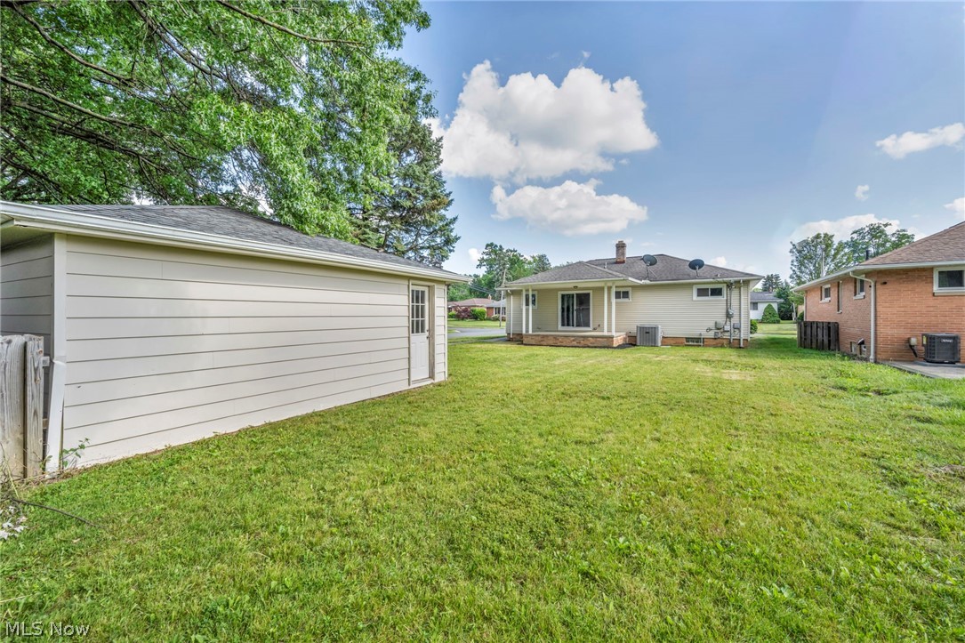 13825 Carpenter Road Garfield Heights, OH 44125 - Photo 37 of 38