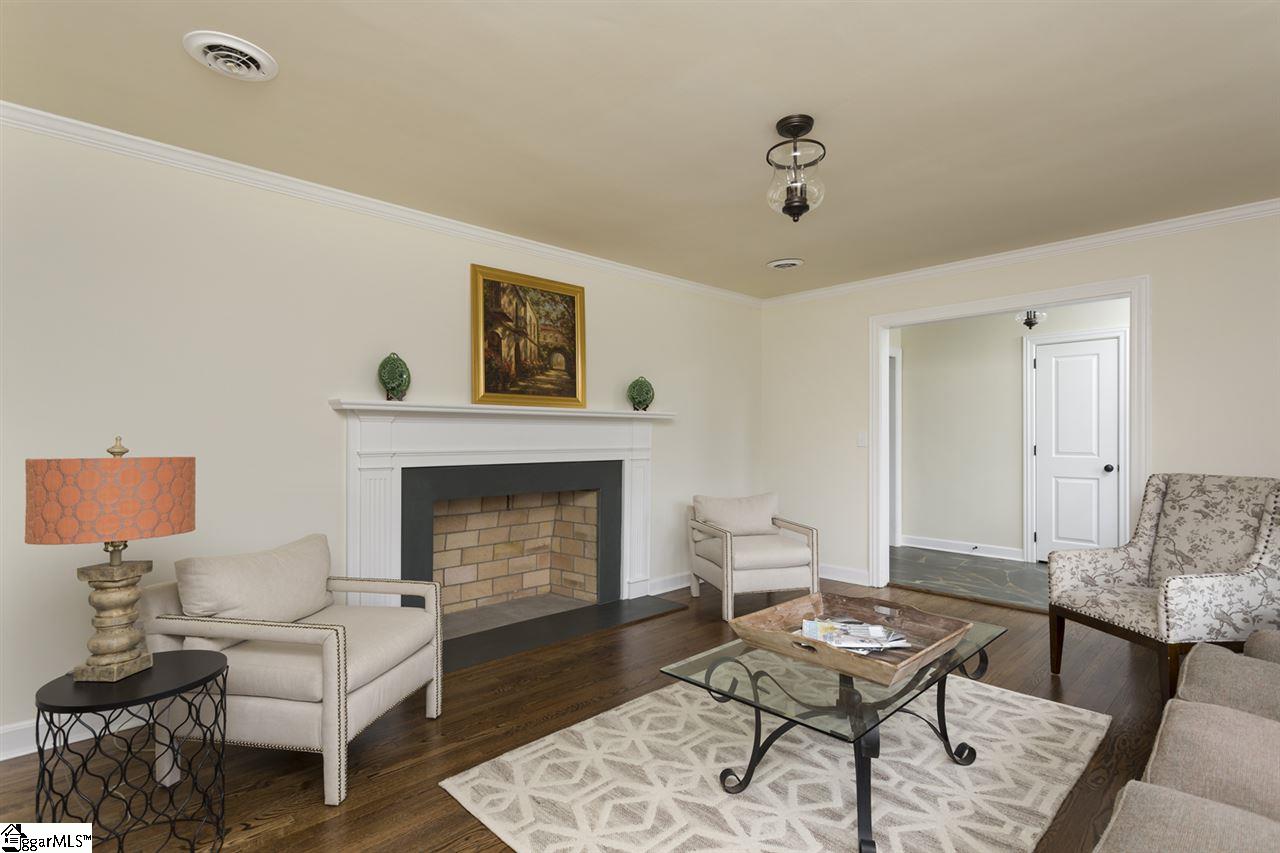 101 North Warwick Road Greenville, SC 29617 - Photo 8 of 24 Gallery Image 8