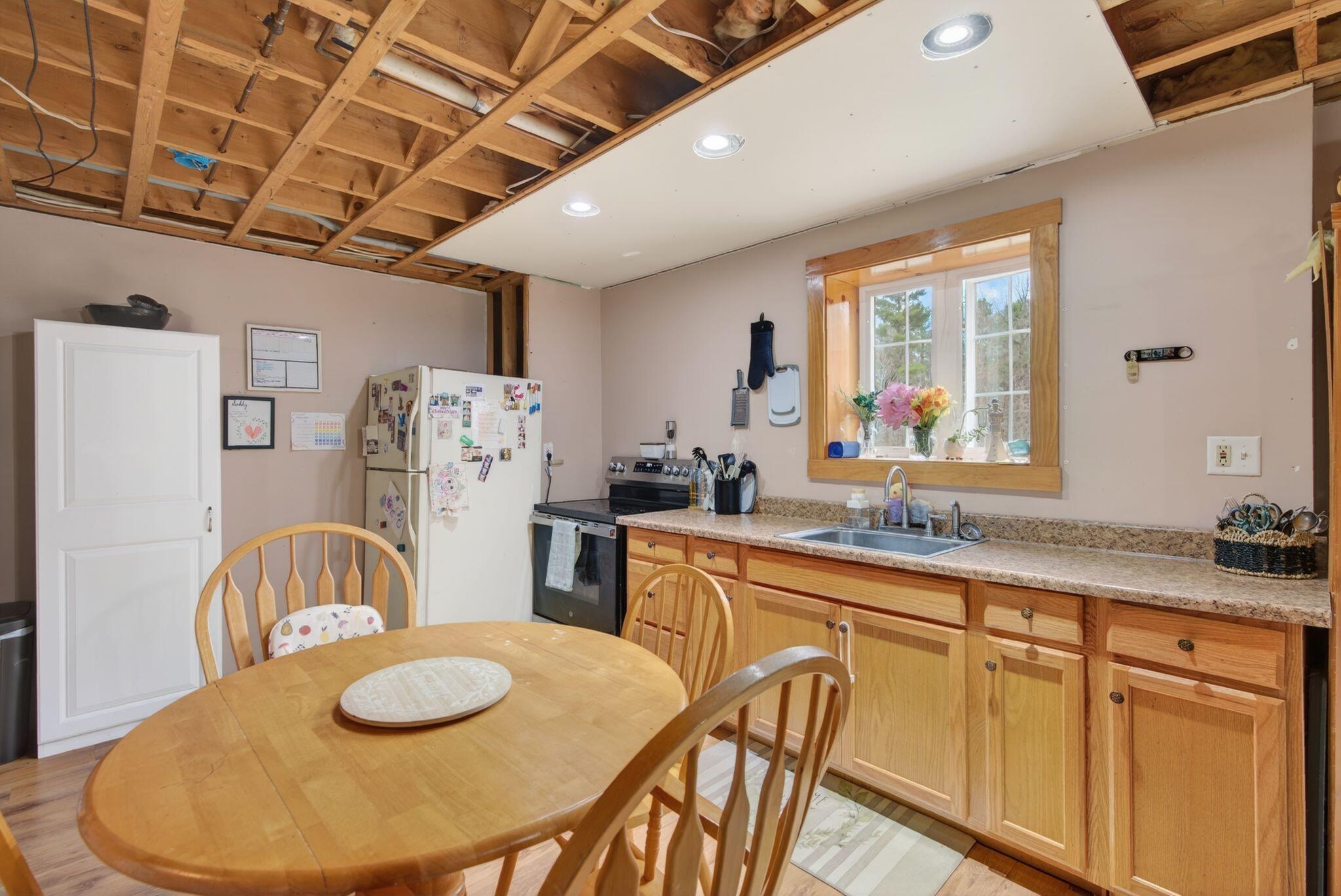 8 Colina Drive Raymond, ME 04071 - Photo 43 of 49 73_DSC02616